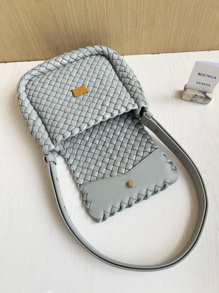 Mini Cobble boutique size 19cm