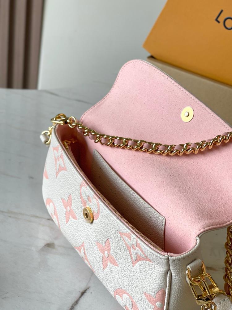 لوي فيتون Wallet On Chain مقاس 23.5cm