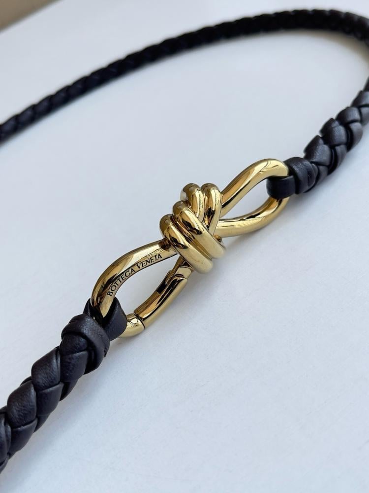 بوتيقا ANDIAMO مقاس 22cm