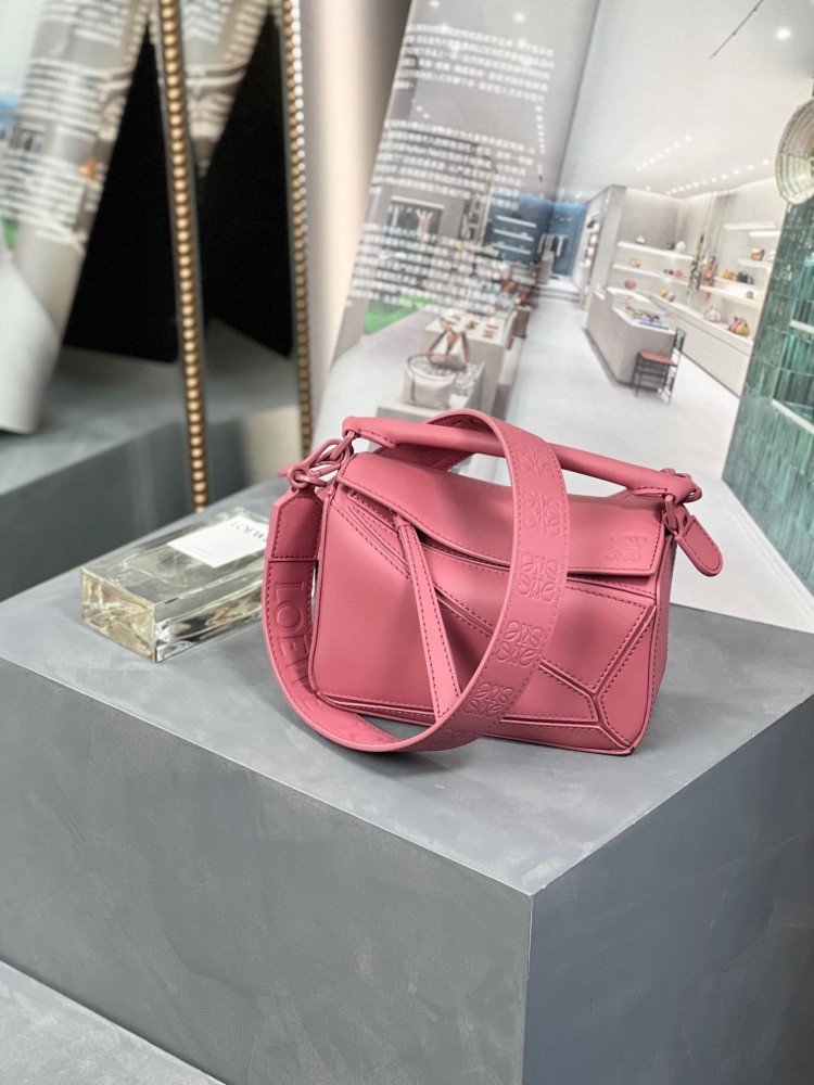 Loewe Mini Puzzle size 18cm