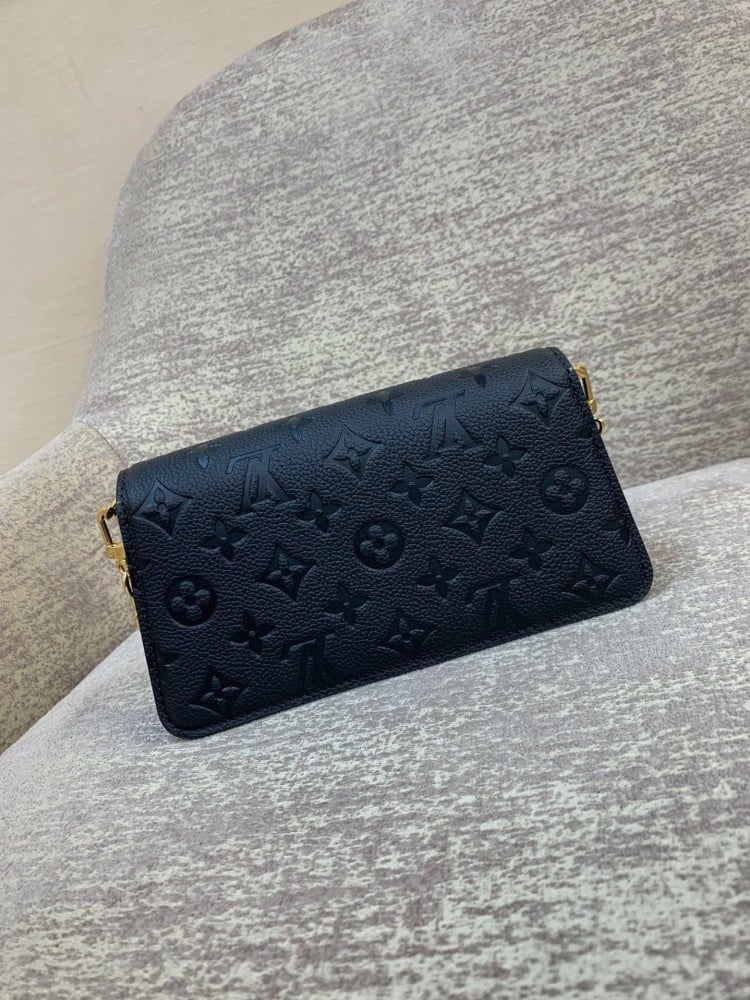 لوي فيتون Wallet On Chain Métis مقاس19cm