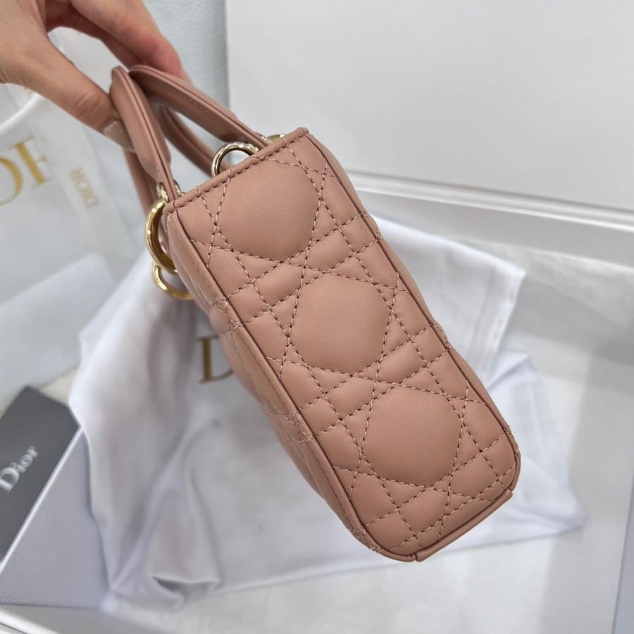 ديور دي جوي مقاس 26cm