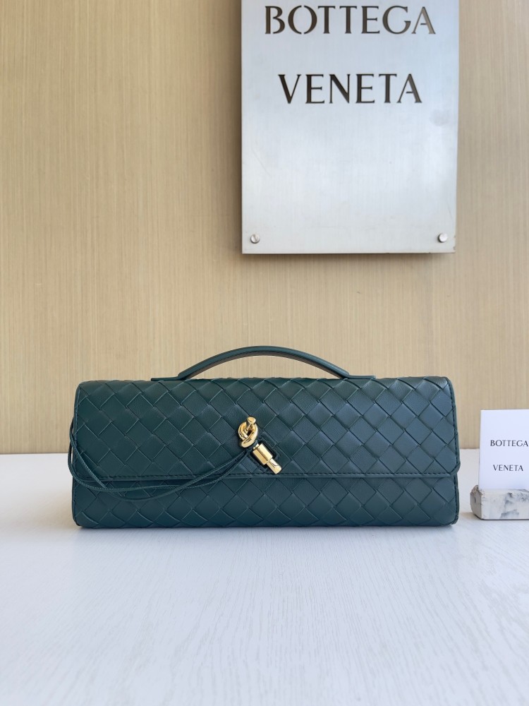 بوتيقا Clutch Andiamo مقاس 31cm