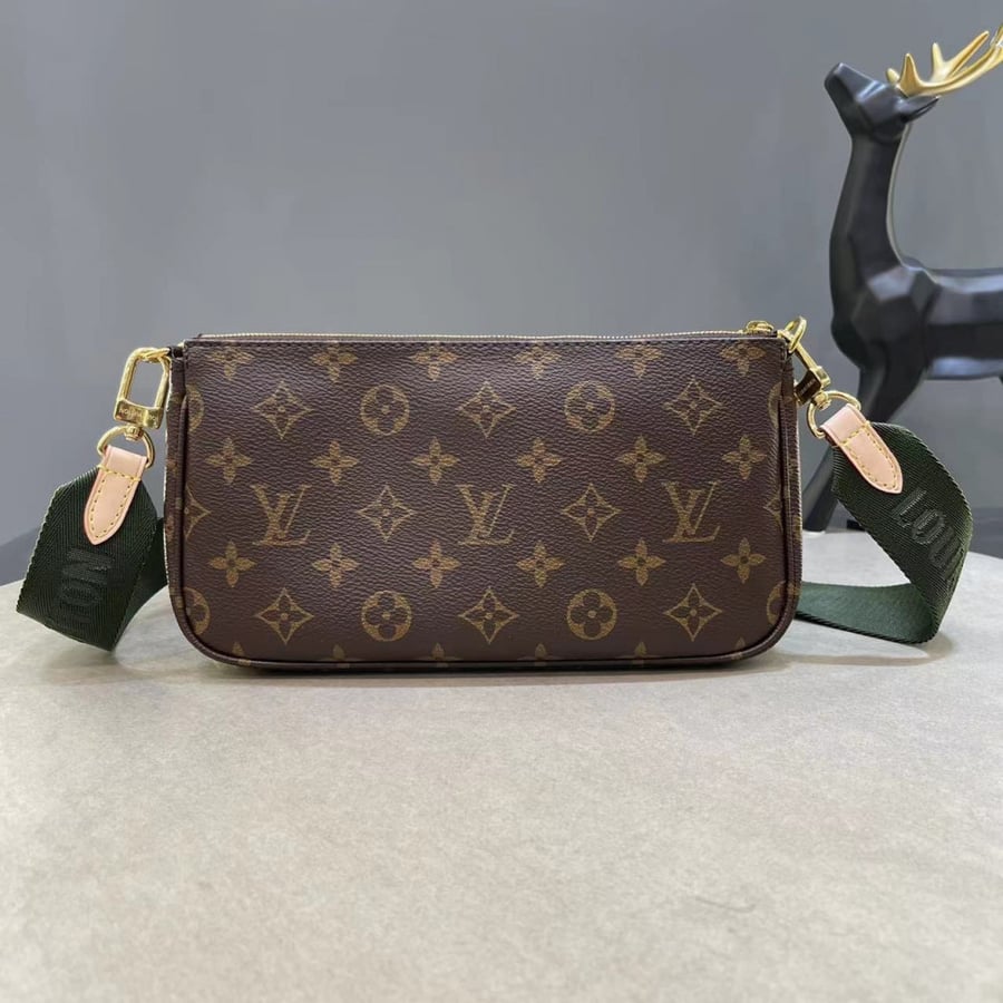 لوي فيتون Multi Pochette  مقاس24cm