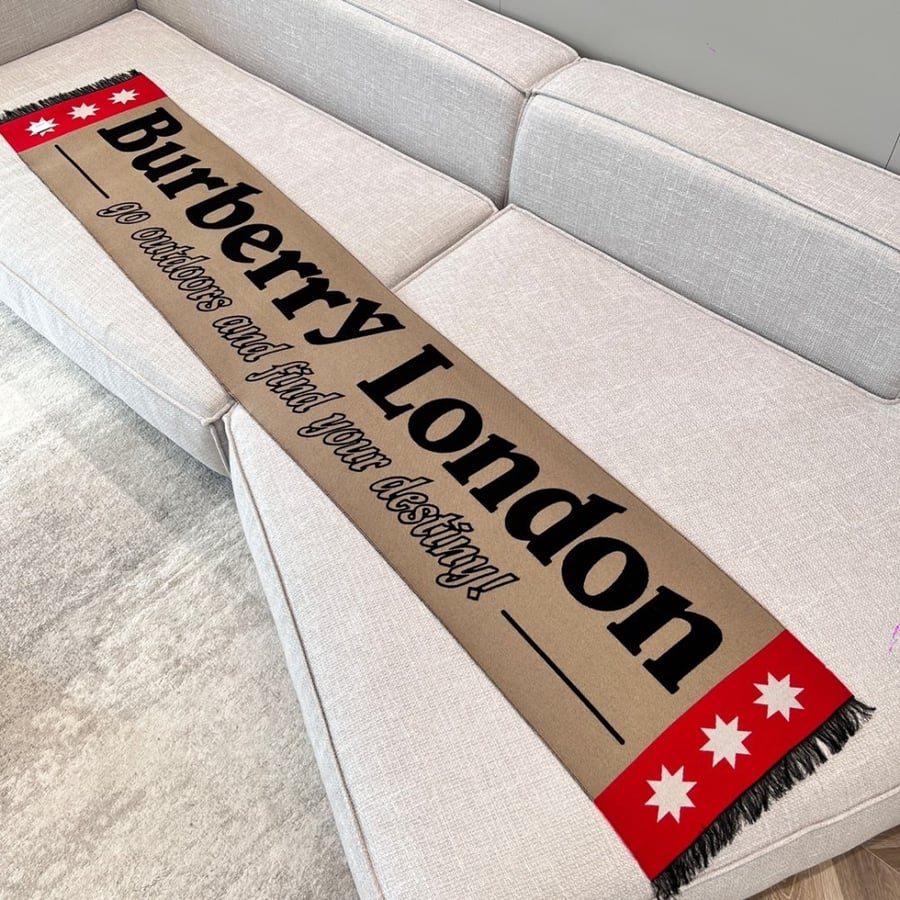 Burberry scarf size 188*33