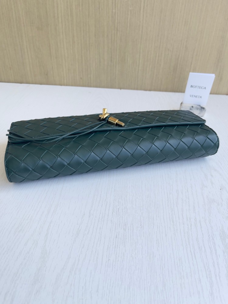 بوتيقا Clutch Andiamo مقاس 31cm