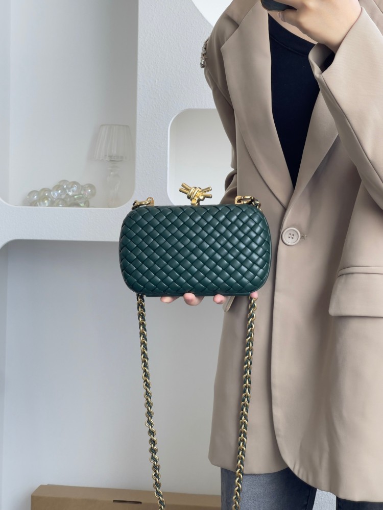بوتيقا Knot مقاس 19cm