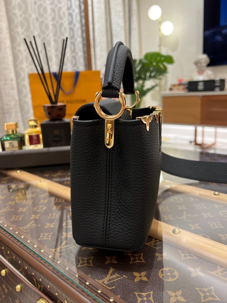 لوي فيتون كابسين ميني 21cm