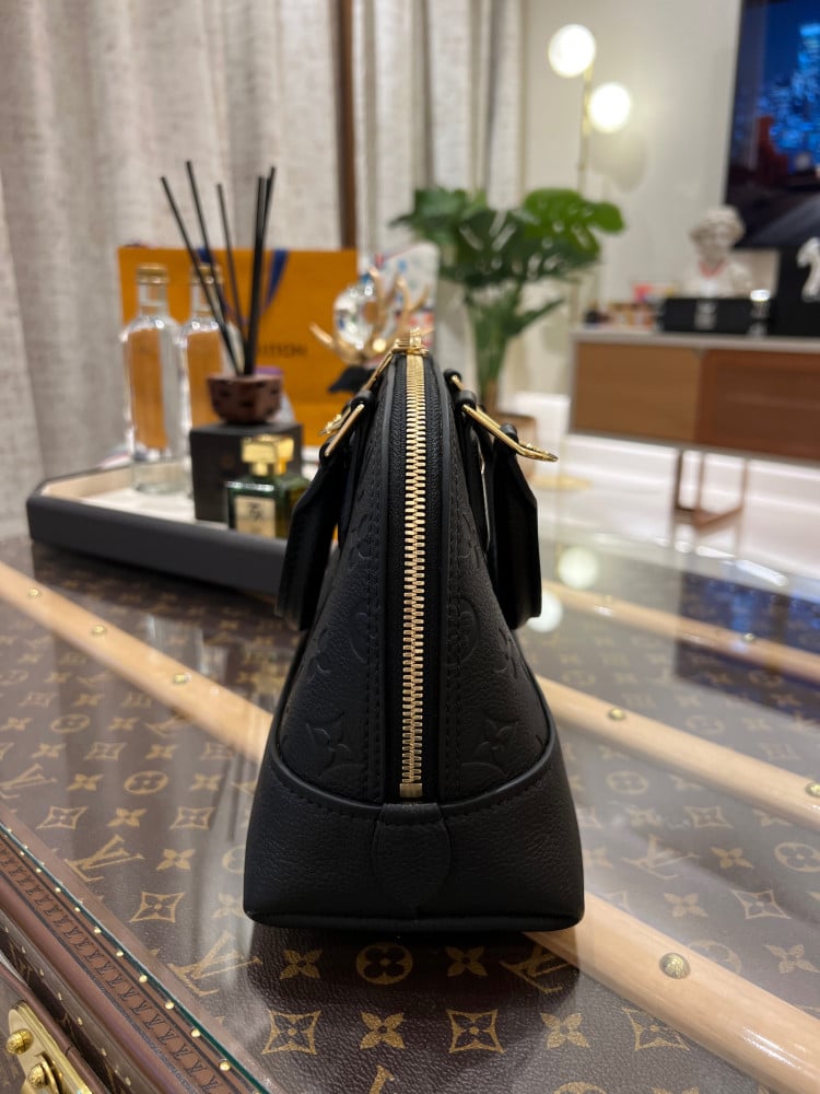 لوي فيتون نوي الما مقاس 25cm