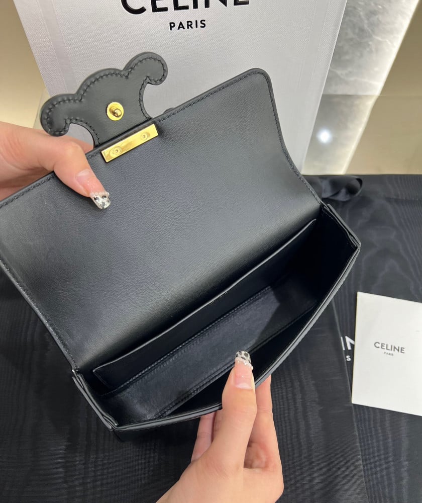 سيلين SHOULDER BAG مقاس 20cm