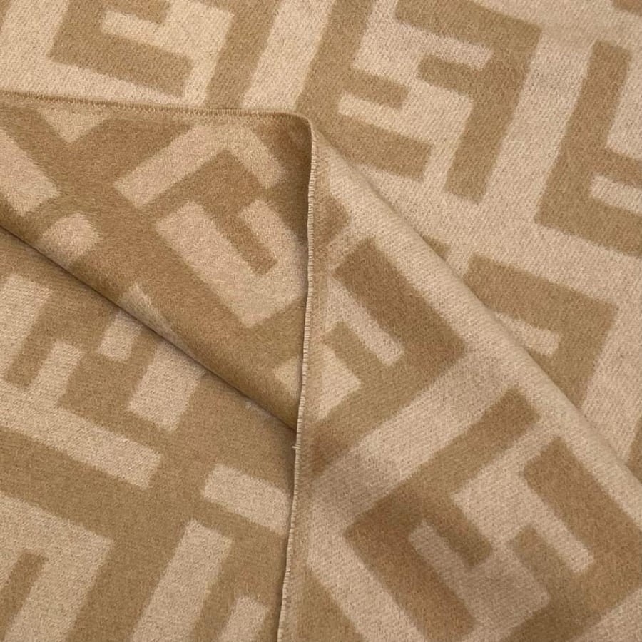 سكارف فندي مقاس 170*45