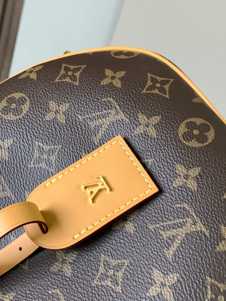 لوي فيتون Boite Chapeau Souple مقاس 20cm