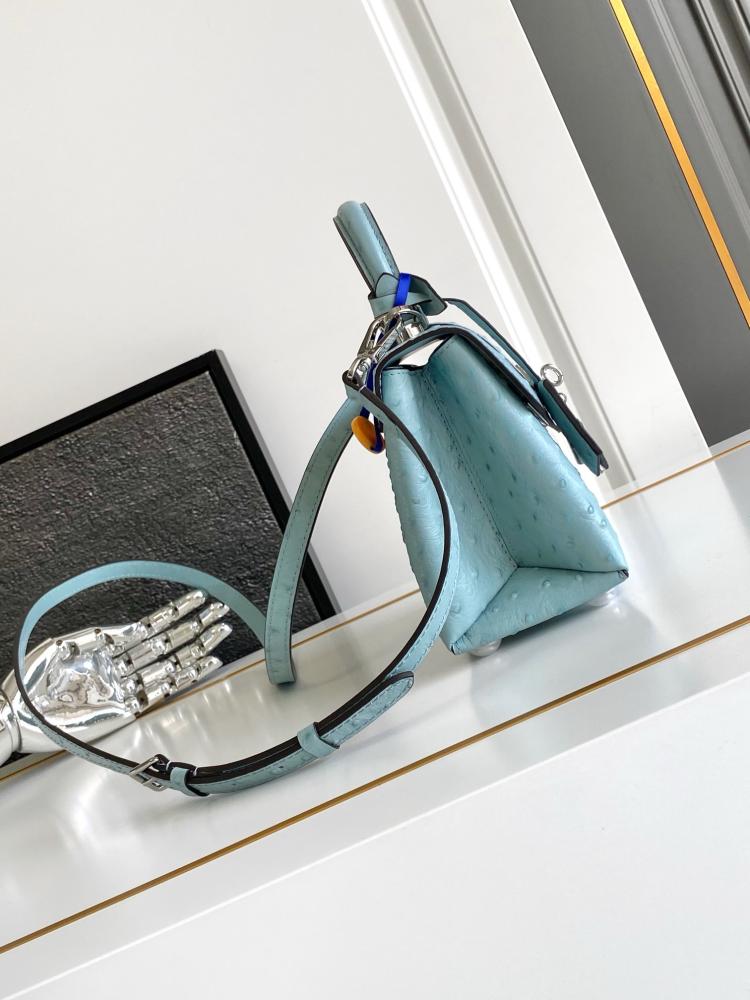 لوي فيتون Rose des Vents miniمقاس 19cm
