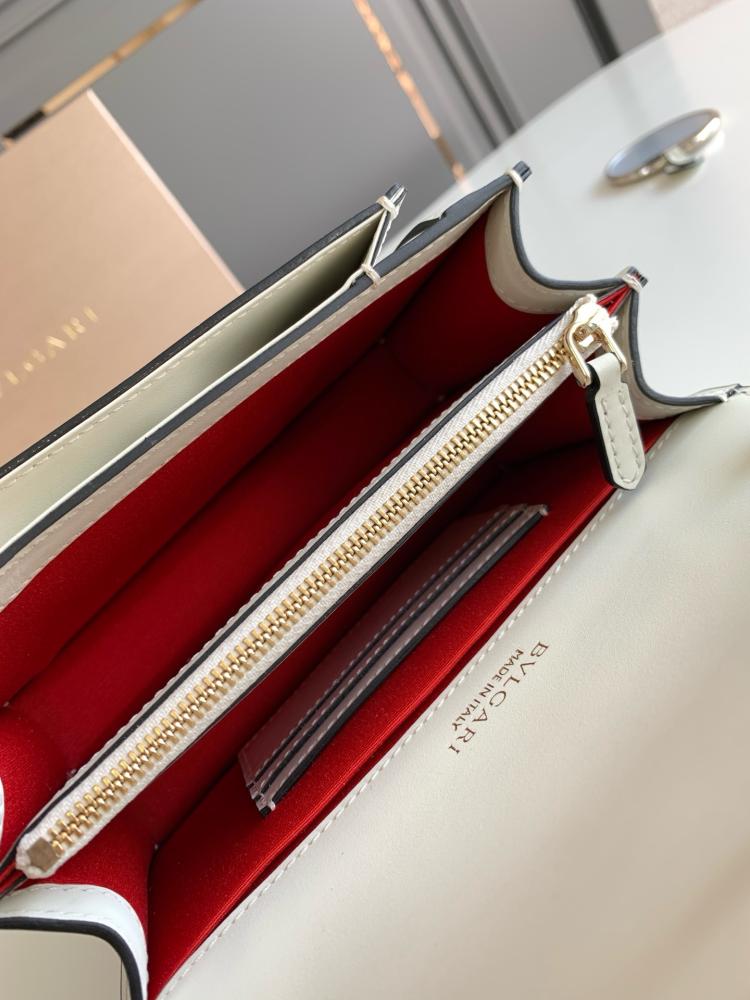 بولغاري Serpenti Forever مقاس 19cm