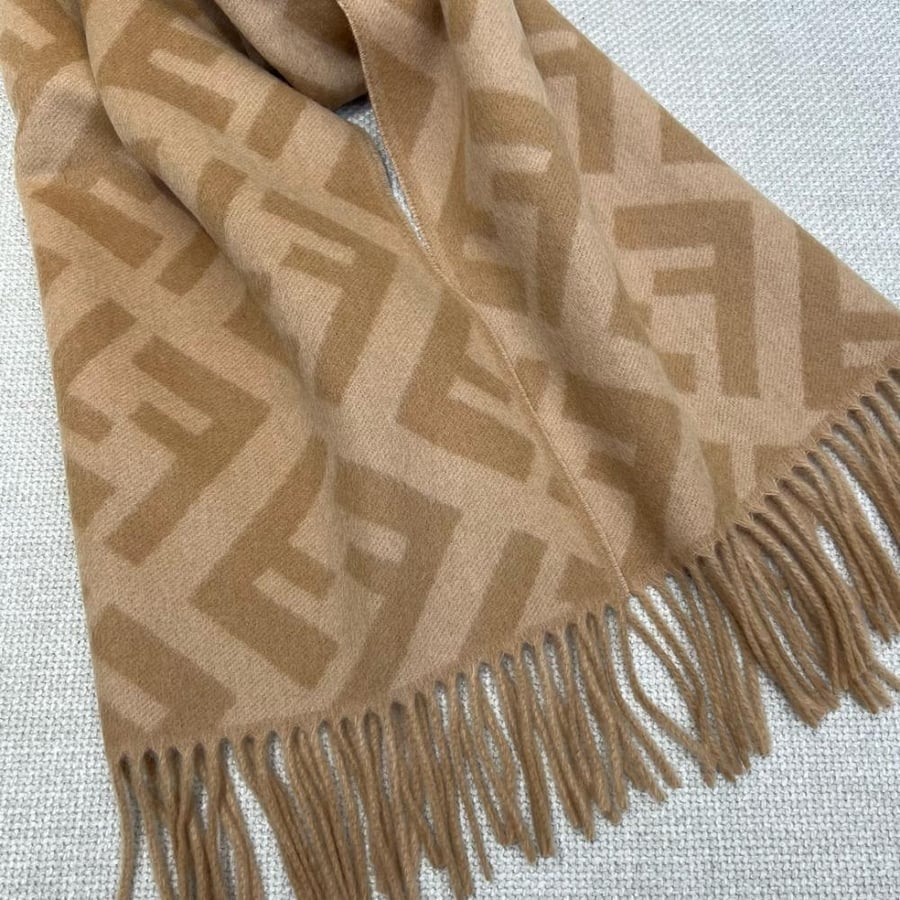 سكارف فندي مقاس 170*45