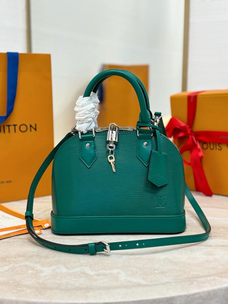 Louis Vuitton Alma BB size 23.5cm