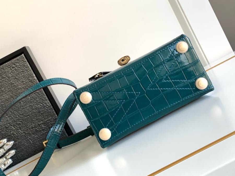 لوي فيتون Rose des Vents miniمقاس 19cm