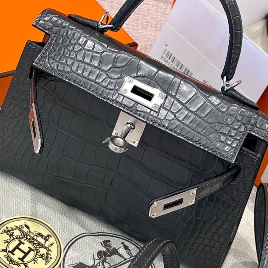 ايرميز Kelly Mini مقاس 19cm
