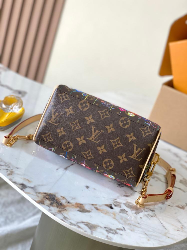 لوي فيتون Pochette Accessoires مقاس 20.5cm