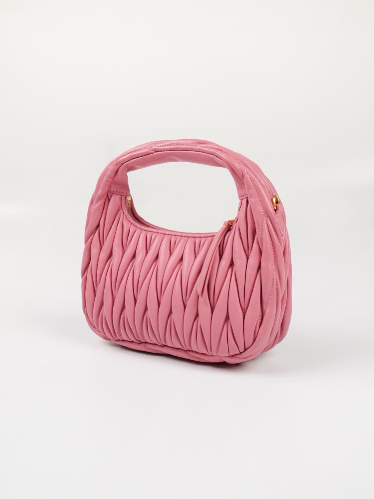 Miu Miu Wander Matelassé size 20cm