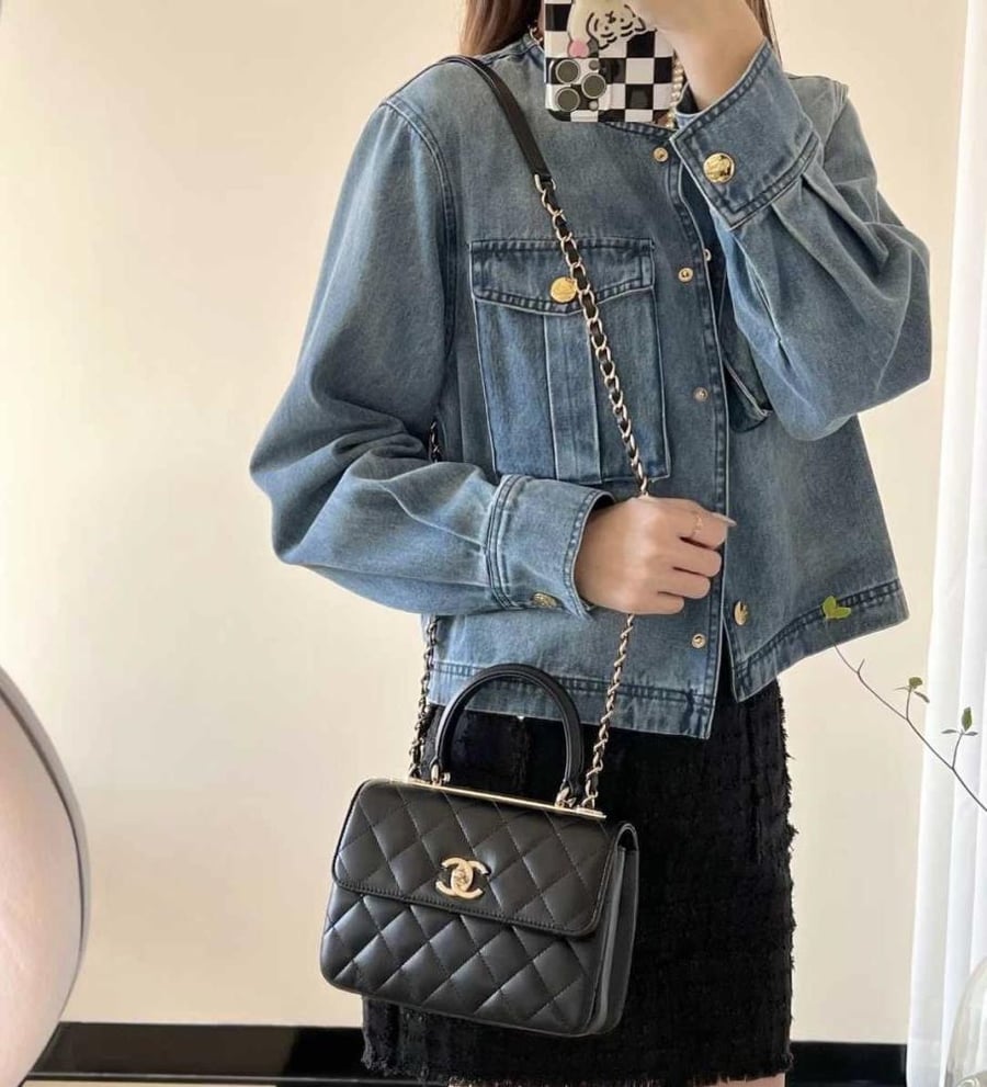 Chanel trendy cc size 20cm