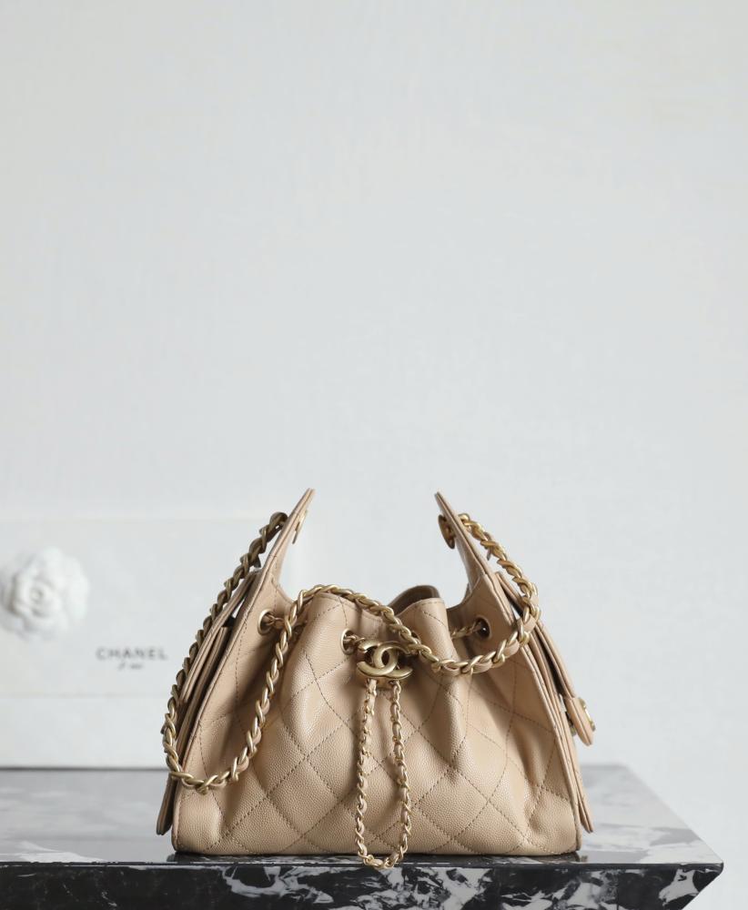 Chanel 26p size 20cm