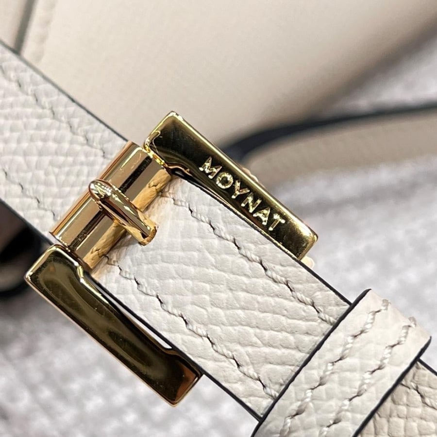 موينات Gabrielle Clutch مقاس 26cm