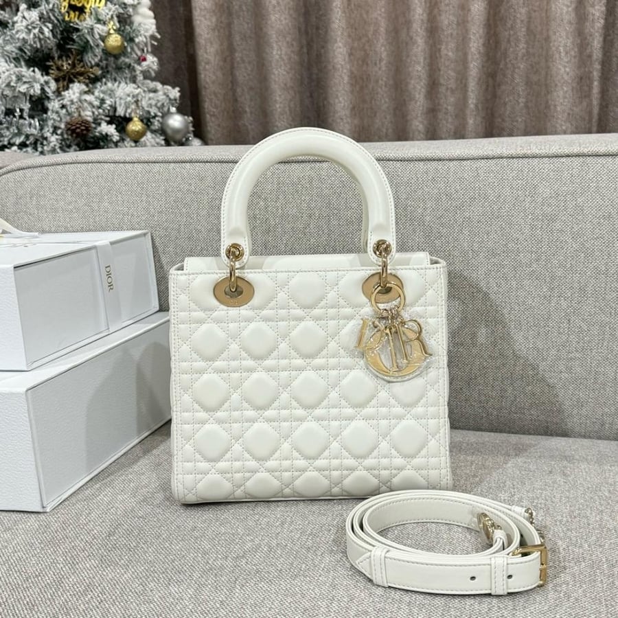 ليدي ديور مديم مقاس 24cm