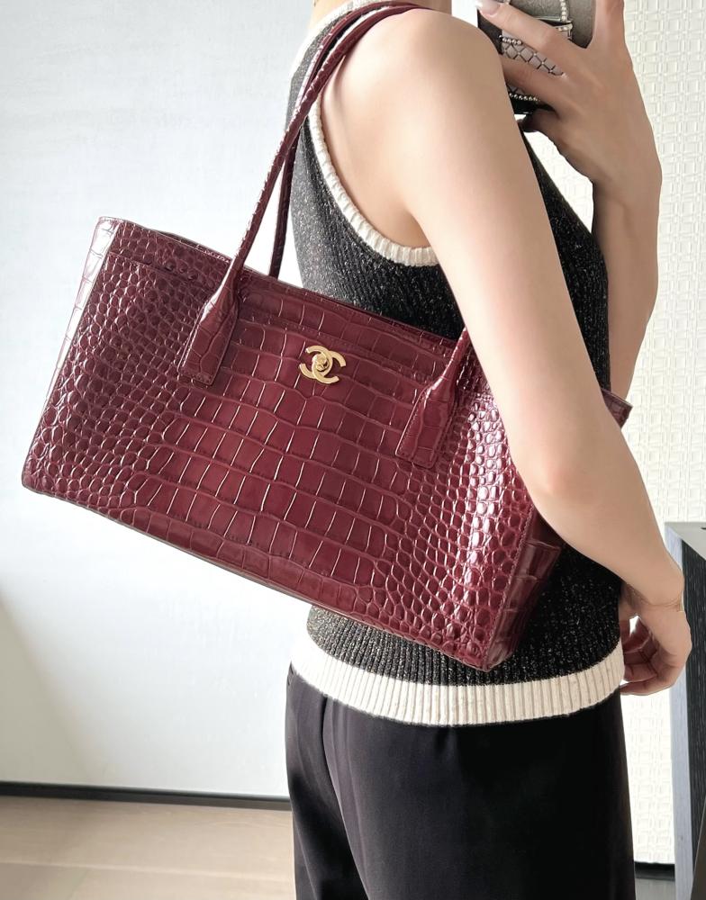 شانيل 26ss مقاس 39cm