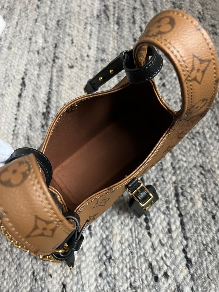 لوي فيتون Atlantis BB مقاس 17cm