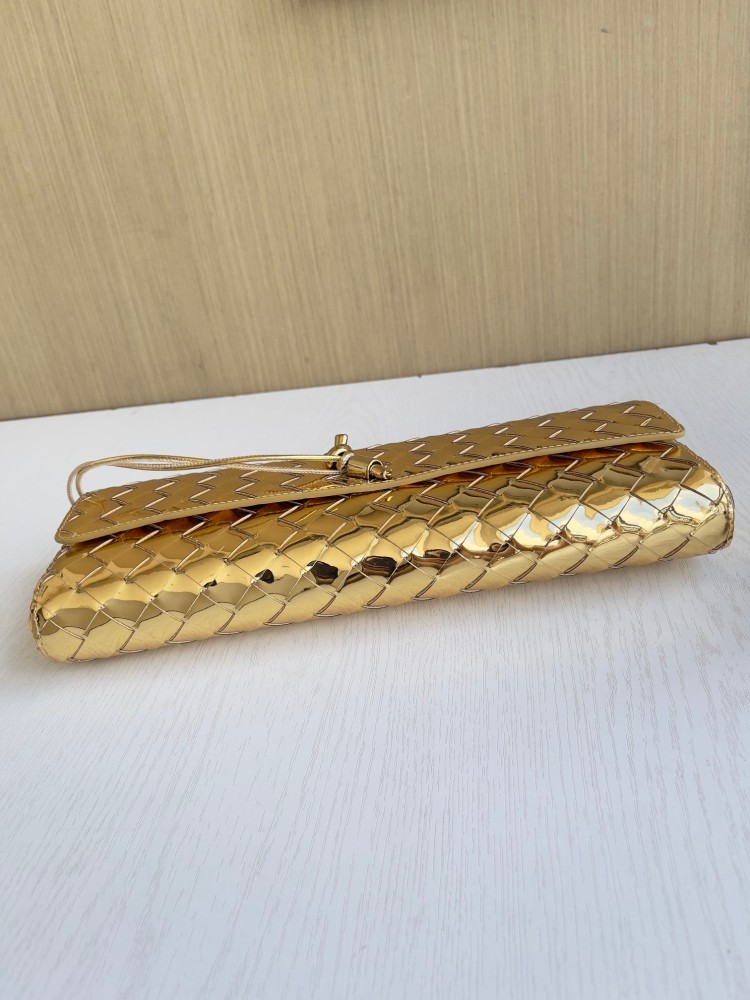 بوتيقا Clutch Andiamo مقاس 31cm