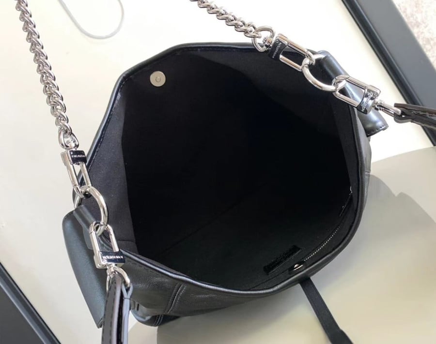لوي فيتون CarryAll مقاس 33.5cm