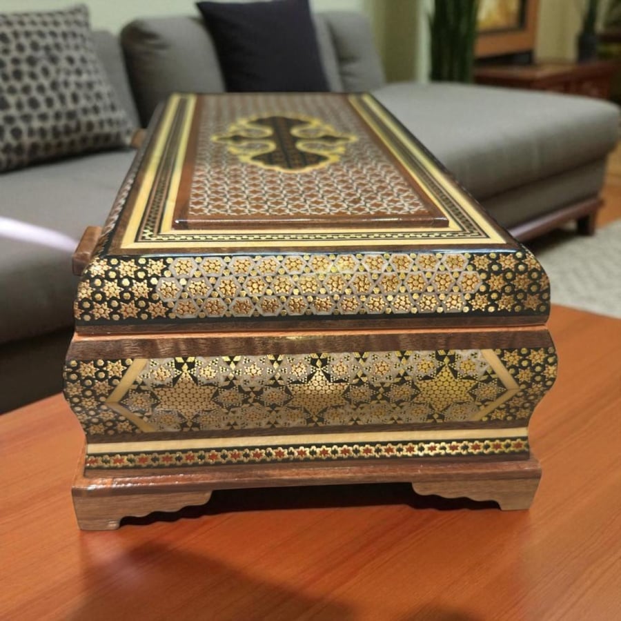 صندوق خشبي فاخرة مطعم بالعاج والنحاس