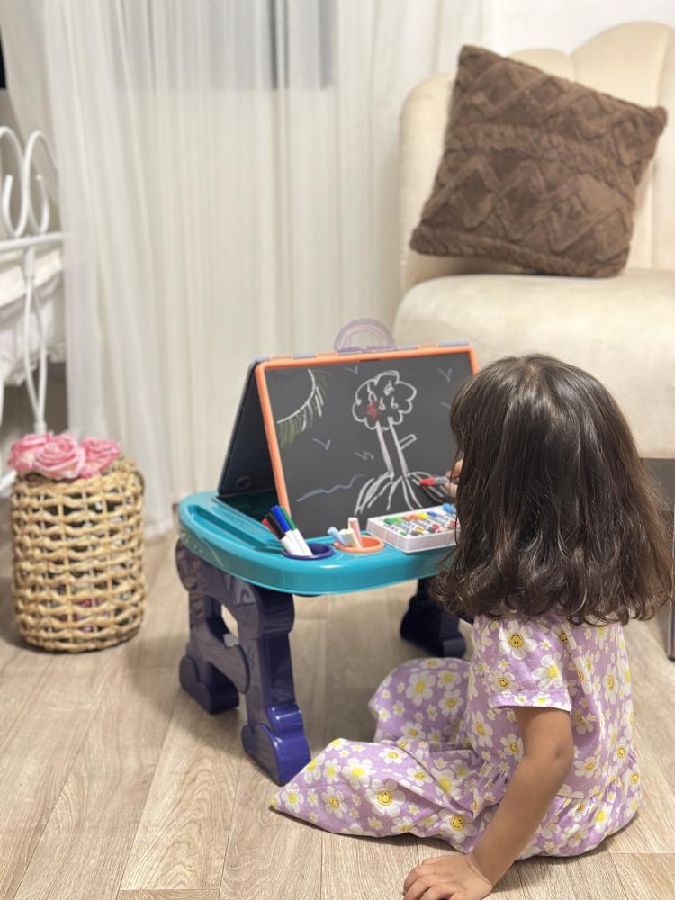 سبورة تعليمية جهتين بطاولة