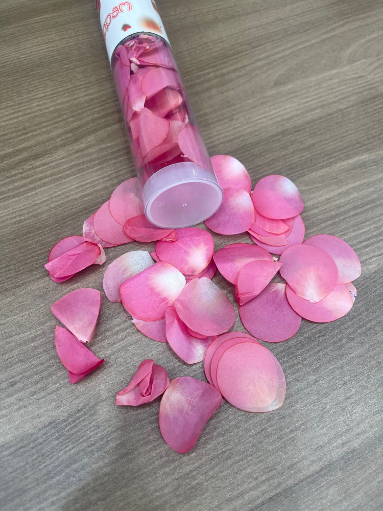 Decoration gun with rose petals