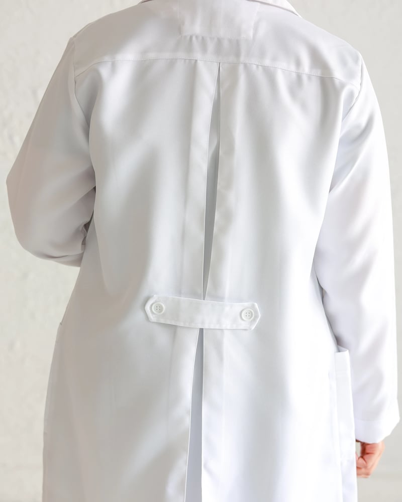 جديد لاب كوت حوامل طبي من لاب ميد 40 انش | 702 ®LAB MED