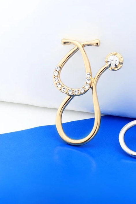 بروش سماعة ذهبية| Medical brooch