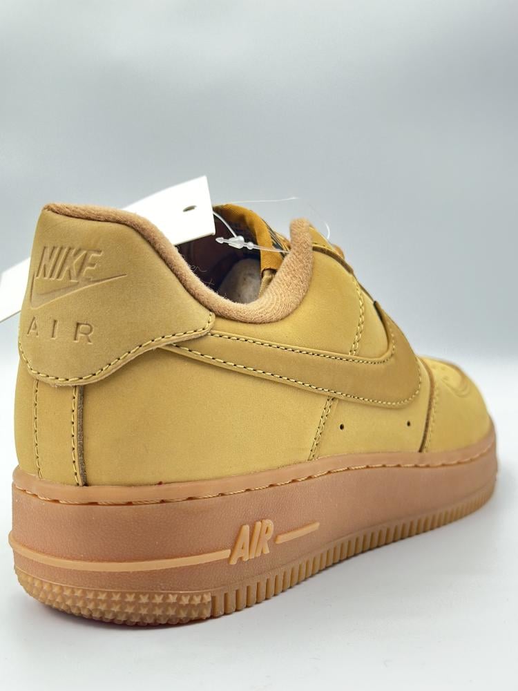 جزمة كاجوال Nike