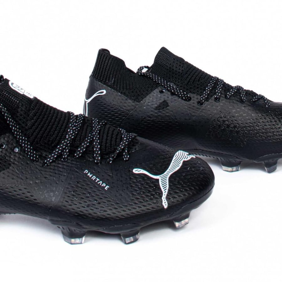 جزمة كرة قدم puma ولادي