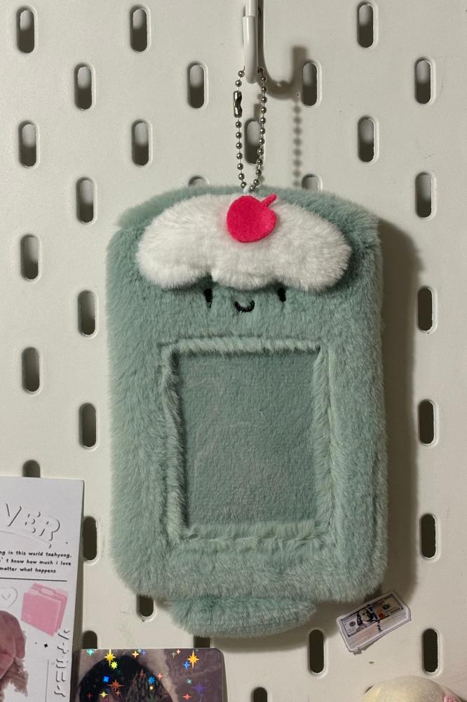 Green card holder