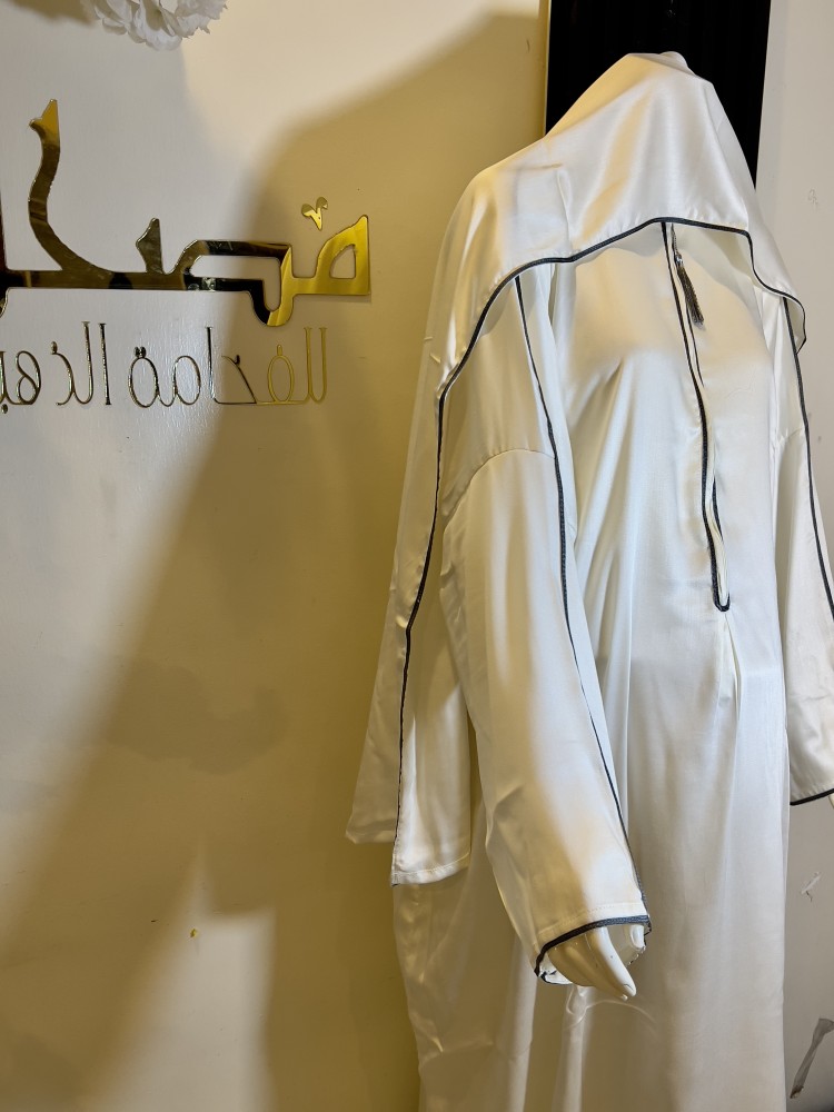 شرشف صلاه قطان درجه اولى مزين بخطوط القيطان الانيق