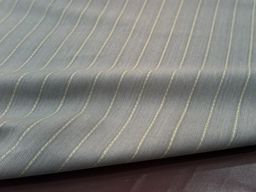 English wool & cashmere thread