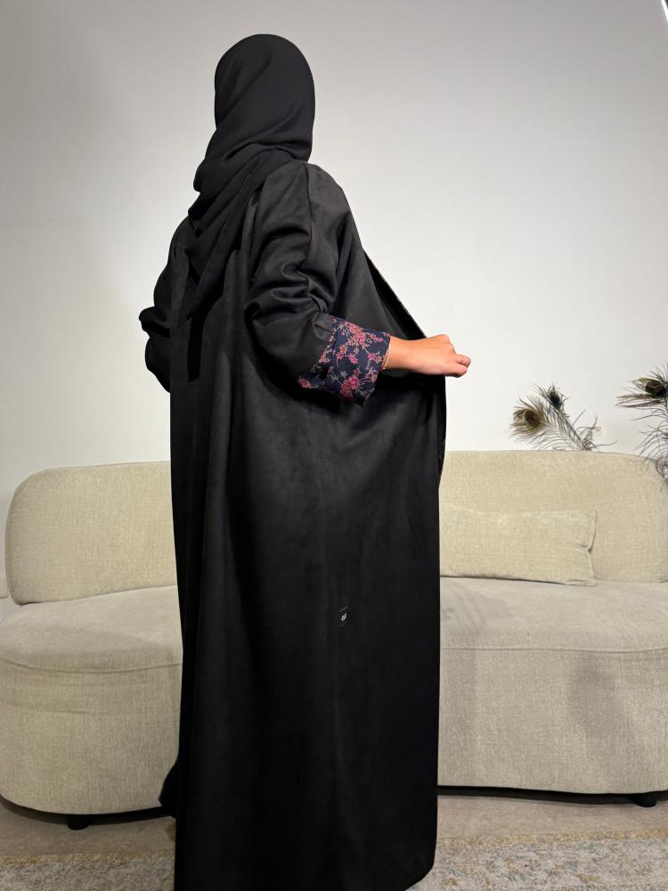عباية شتوية ، مزينة بالكشمير المميز . 1165