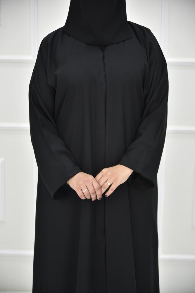 عباية كريب سادة بأكمام مربعة