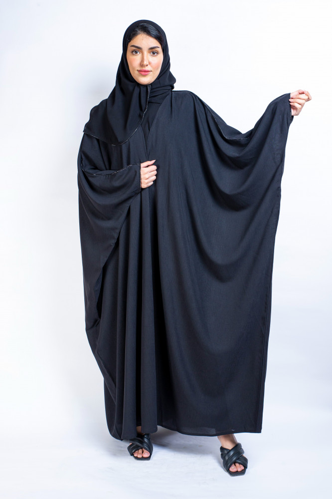 عباية lavania المعباية لف بشت مزينة بقيطان كرستال