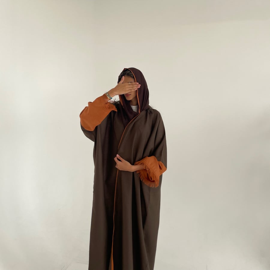 عباية بشت