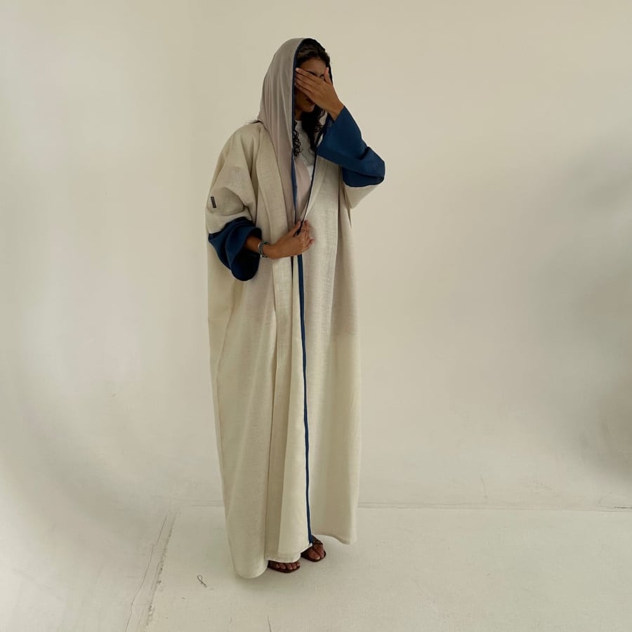 عباية بشت