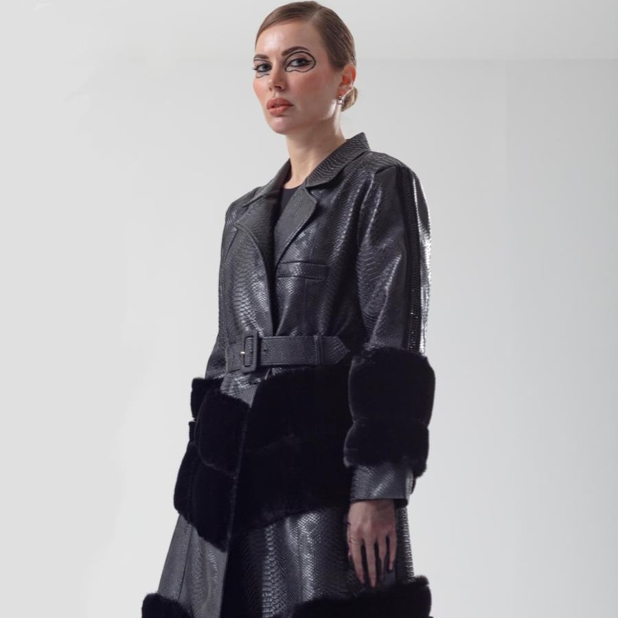 LEATHER COAT FUR LAYERS