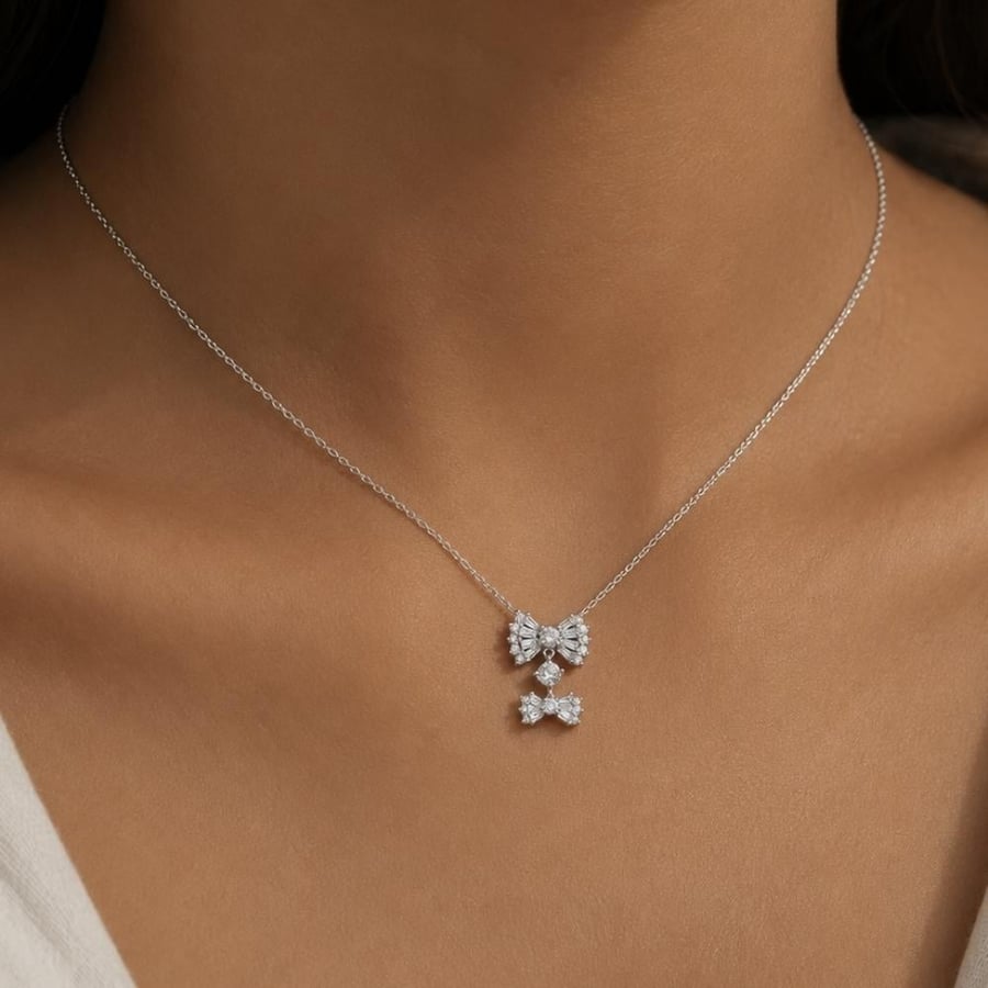سلسلة أنيقة باللون الفضي (N228) .