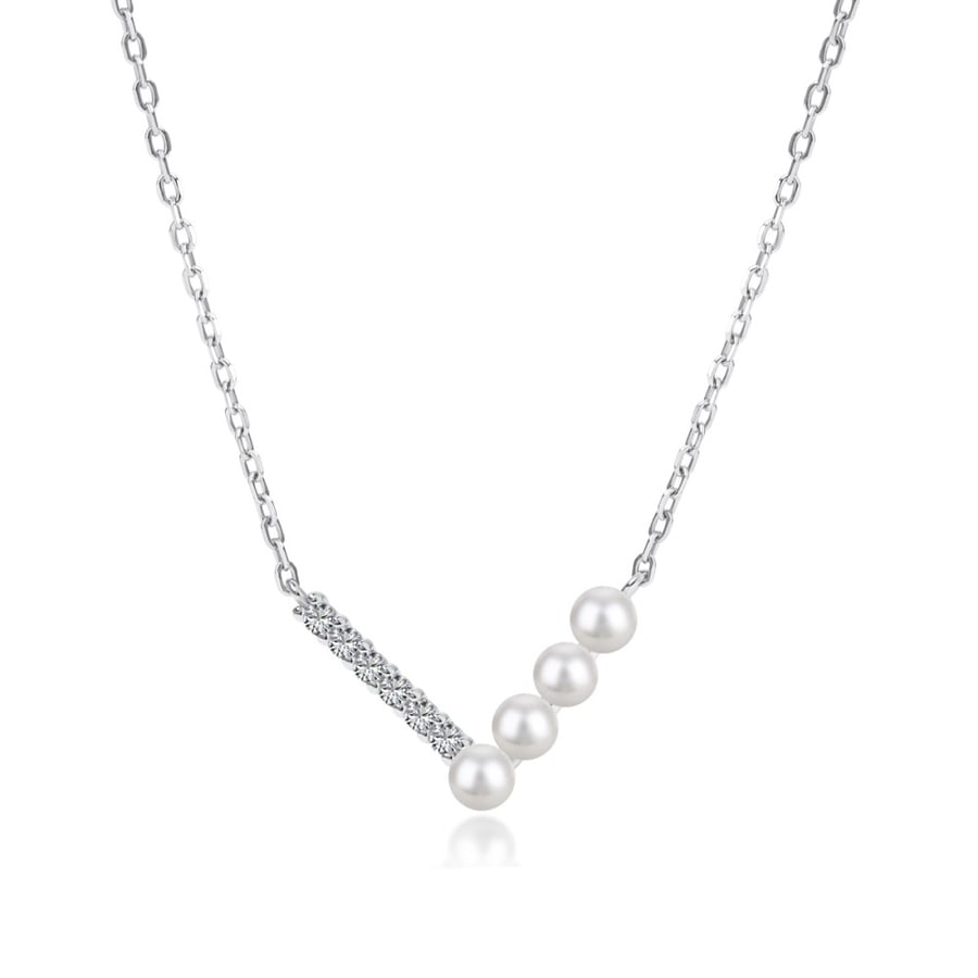 سلسلة أنيقة باللون / فضي . (N965)